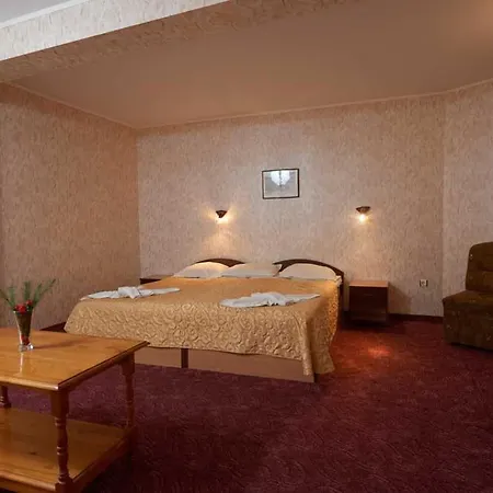 ホテル Smolyan 3*