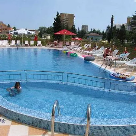 Smolyan 3* ساني بيتش