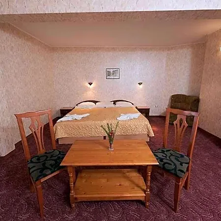 Smolyan 3*