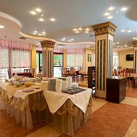 Hotel Smolyan 3*